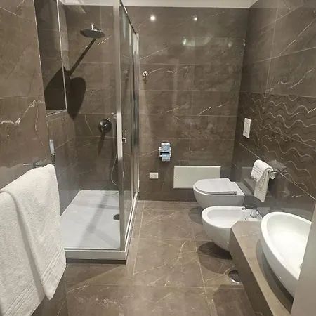 Residenza Matilde בית הארחה נאפולי